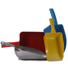 Feed scoops and Shovels