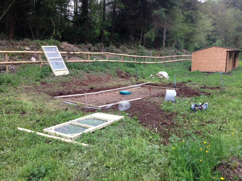 The house was to be sited on a slope so the customer had the ground excavated to leave a flat base for the chicken house